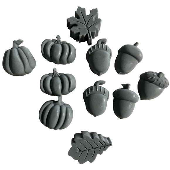 Hand Crafted Soap - Charcoal eucalyptus & vanilla Bundle of 3 - Picture 4 of 7